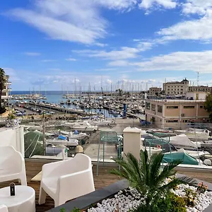 Bed & Breakfast Regina Margherita - & Rooftop Lounge Bar